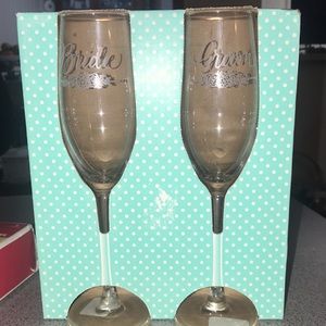 NWT flute set.  8oz.  Bride and groom engraved